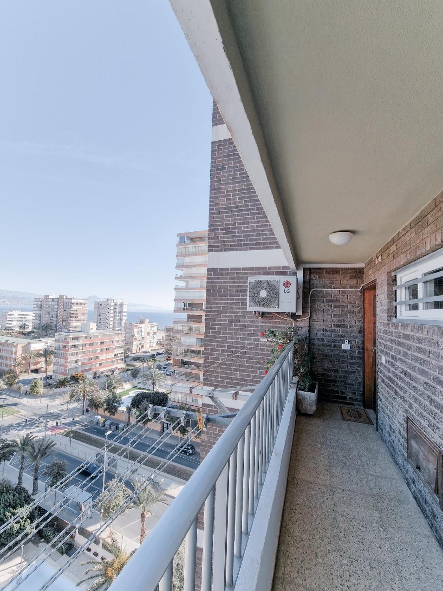 Sea Apartment Alicante Buitenkant foto